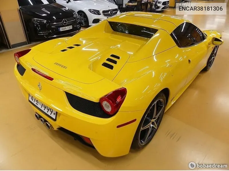 Ferrari 458 2013 года выпуска