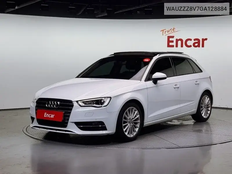 Audi A3 2016 года выпуска
