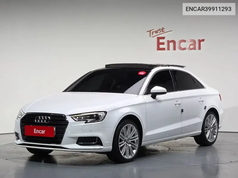 Audi A3 2018 года выпуска