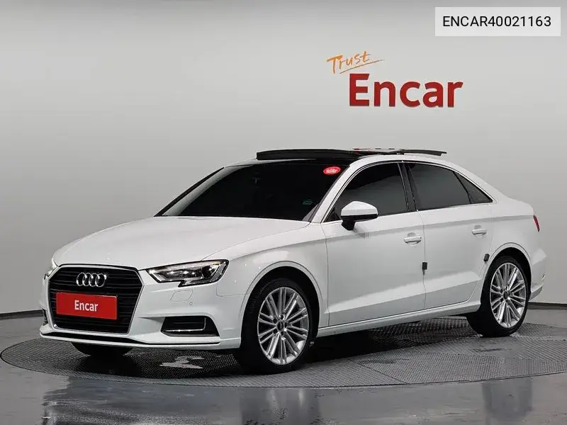 Audi A3 2018 года выпуска