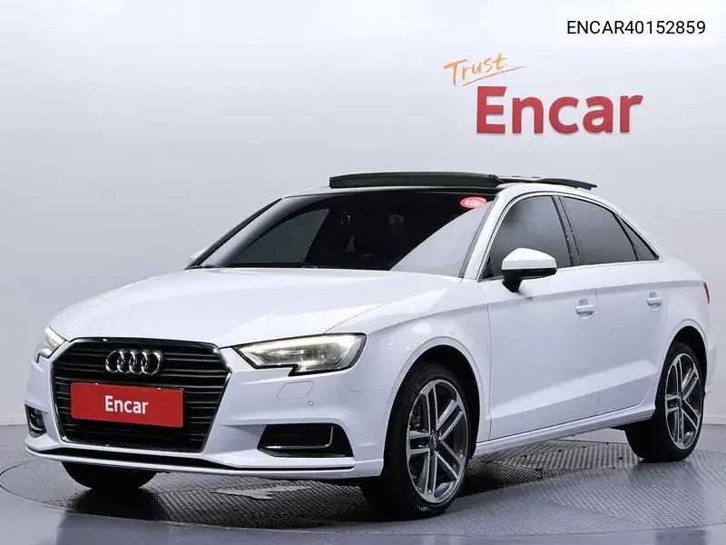 Audi A3 2019 года выпуска