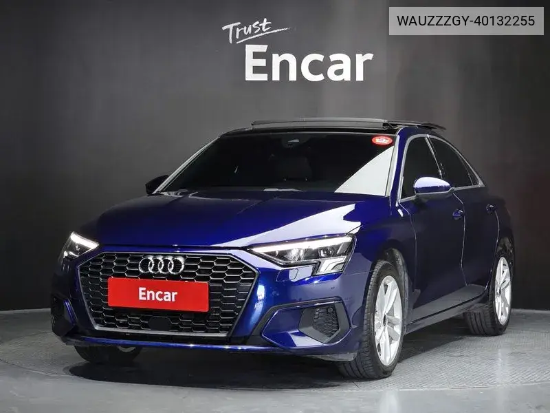 Audi A3 2023 года выпуска