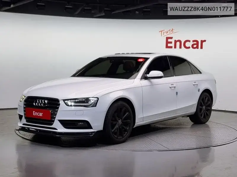 Audi A4 2015 года выпуска