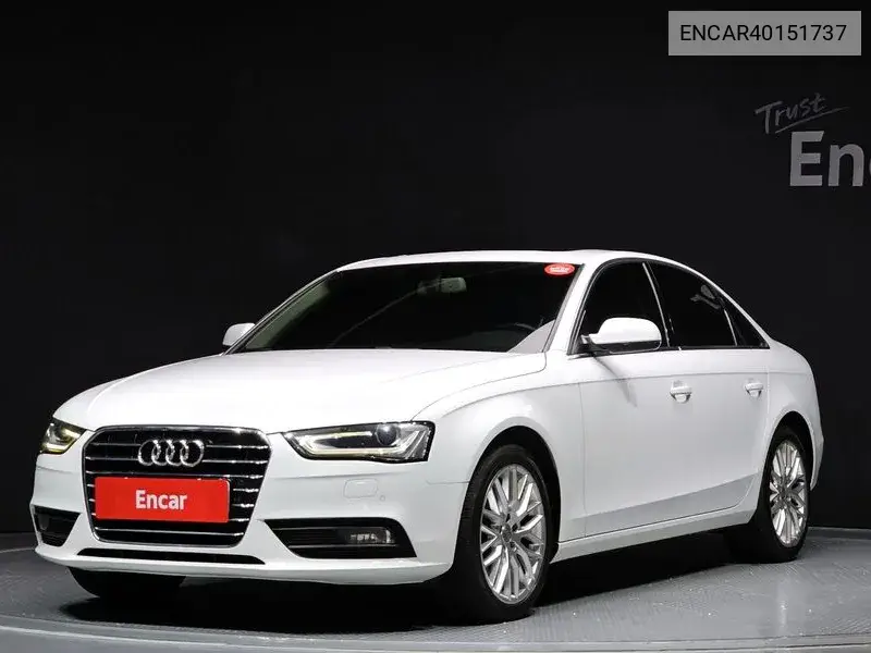 Audi A4 2015 года выпуска