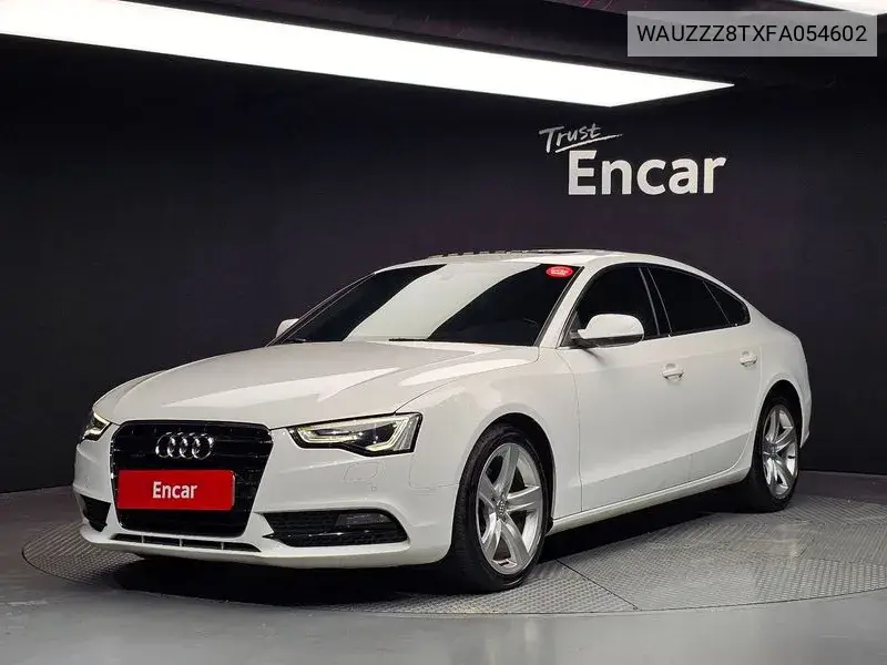 Audi A5 2015 года выпуска