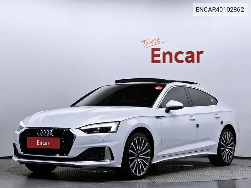 Audi A5 2022 года выпуска