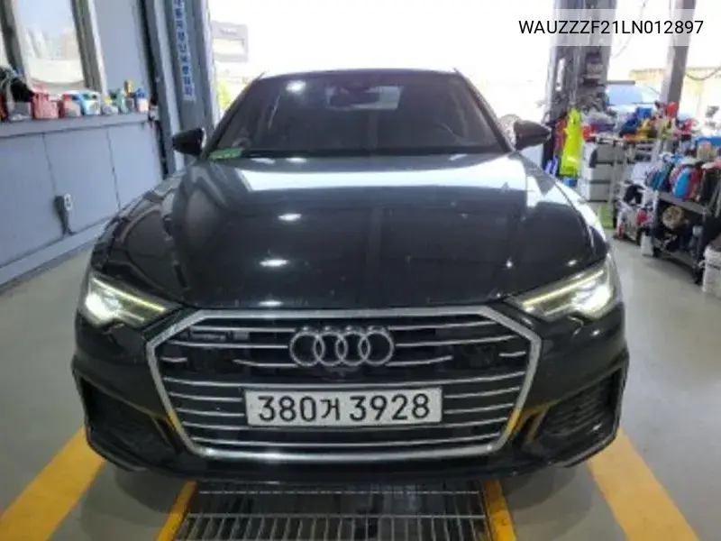 Audi A6 2020 года выпуска