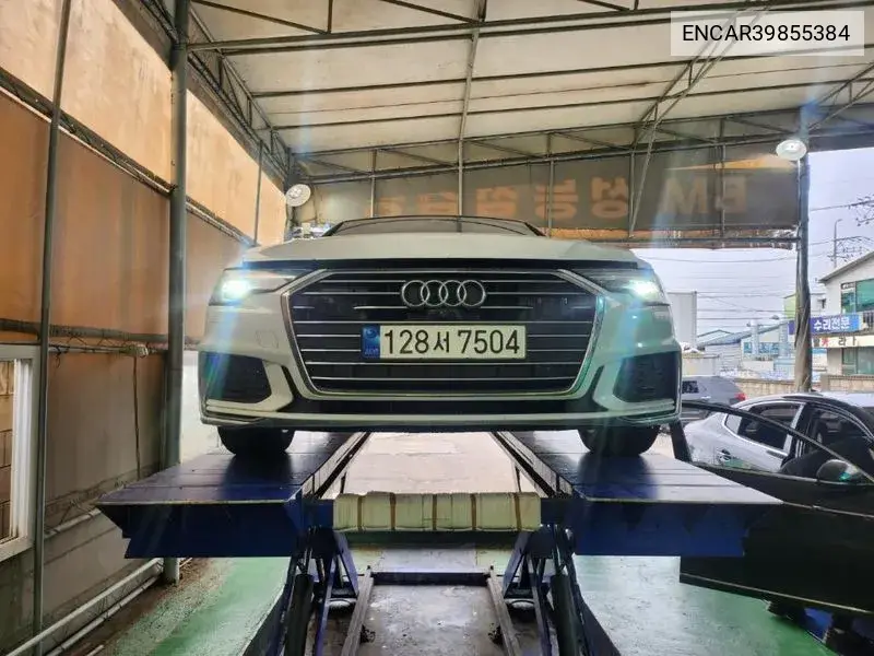 Audi A6 2020 года выпуска