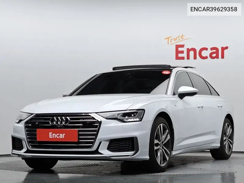 Audi A6 2022 года выпуска