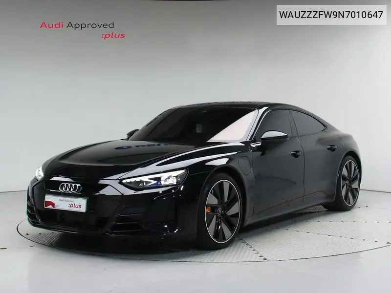 Audi e-tron GT 2022 года выпуска