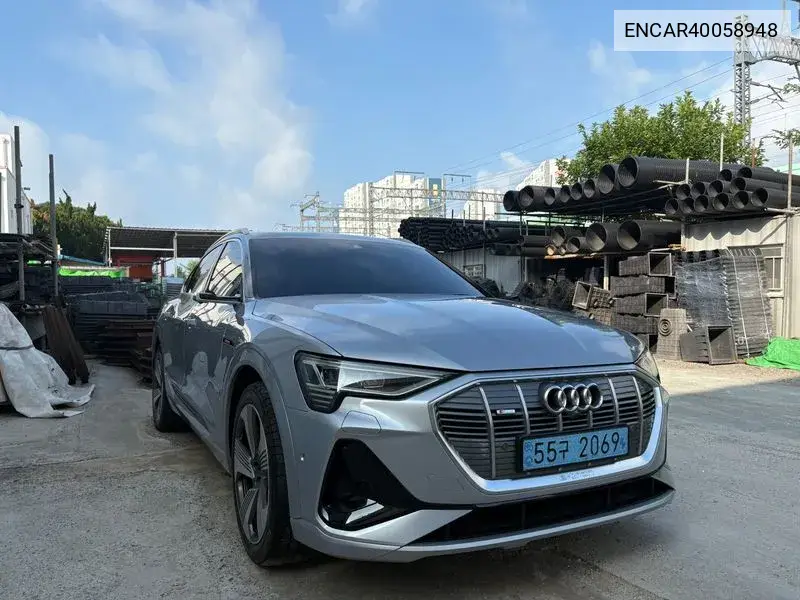 Audi e-tron 2021 года выпуска