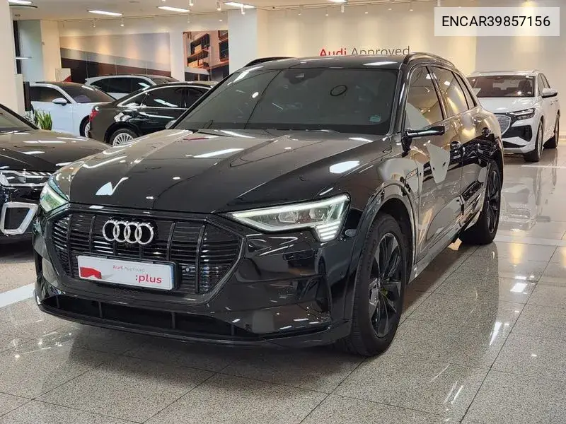 Audi e-tron 2022 года выпуска