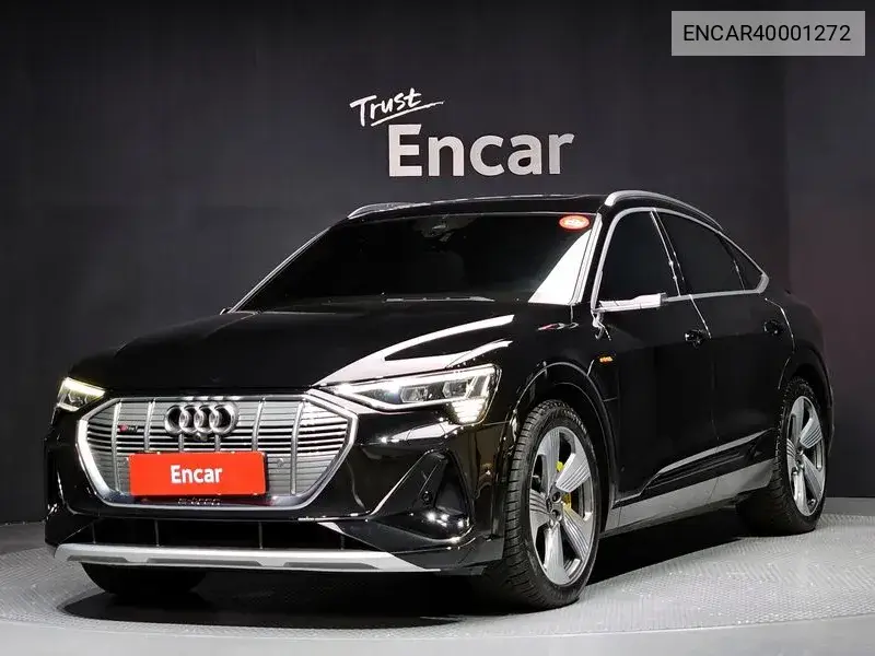 Audi e-tron 2022 года выпуска