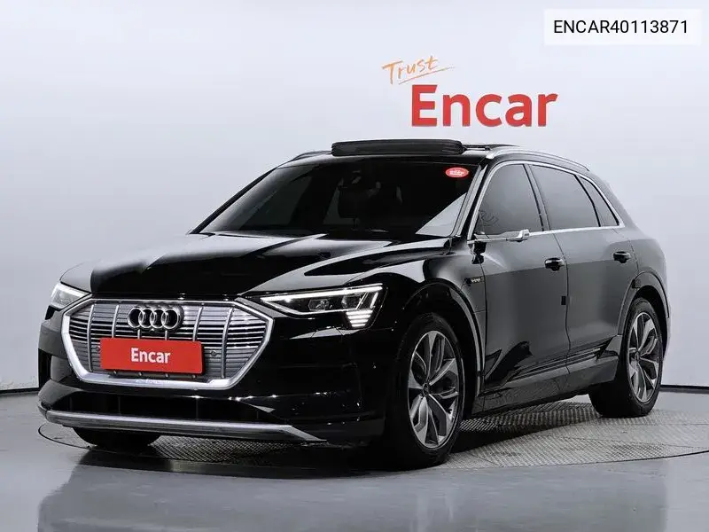 Audi e-tron 2022 года выпуска