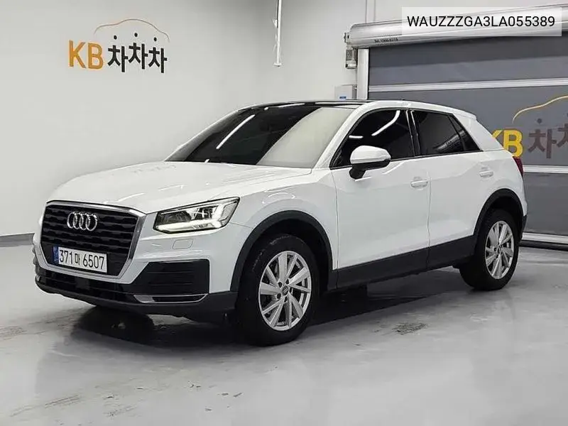 Audi Q2 2020 года выпуска