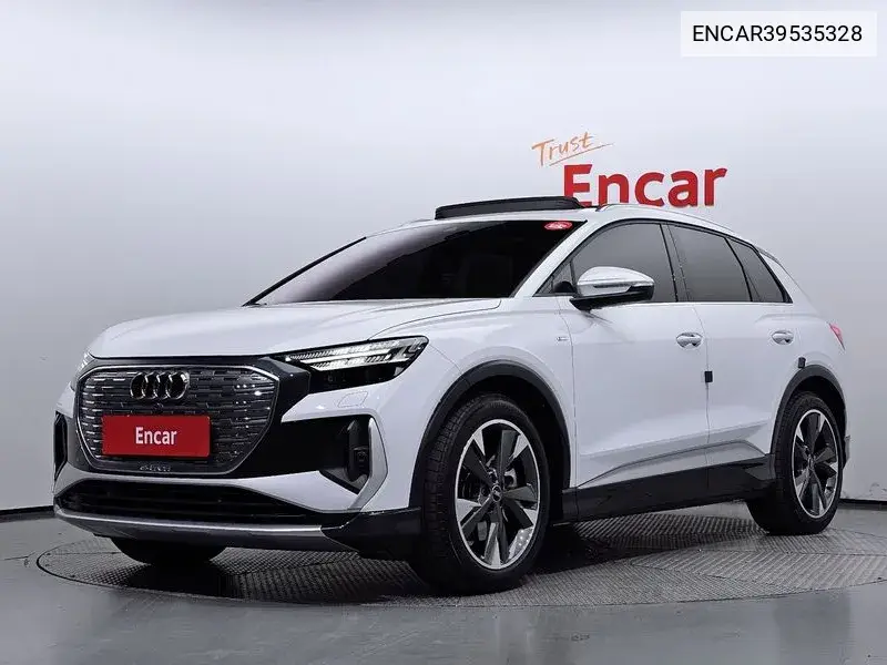 Audi Q4 e-tron 2022 года выпуска