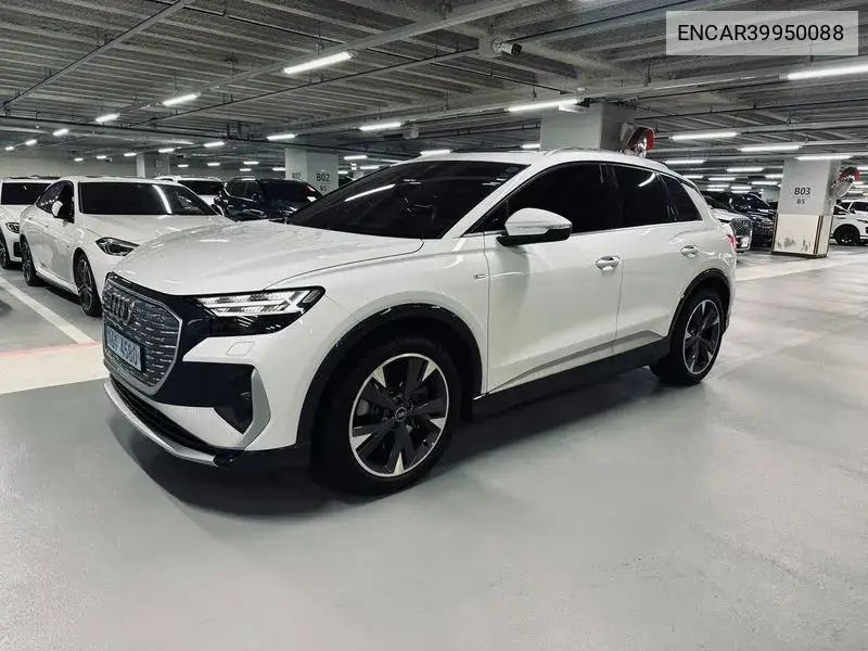 Audi Q4 e-tron 2022 года выпуска