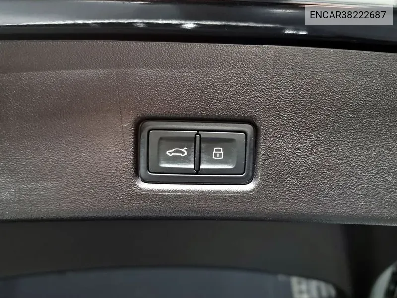 Audi Q4 e-tron 2023 года выпуска