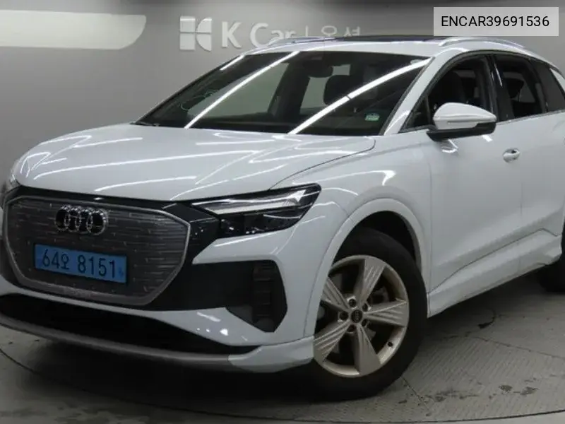 Audi Q4 e-tron 2023 года выпуска