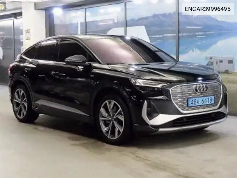 Audi Q4 e-tron 2023 года выпуска