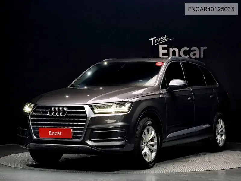 Audi Q7 2019 года выпуска