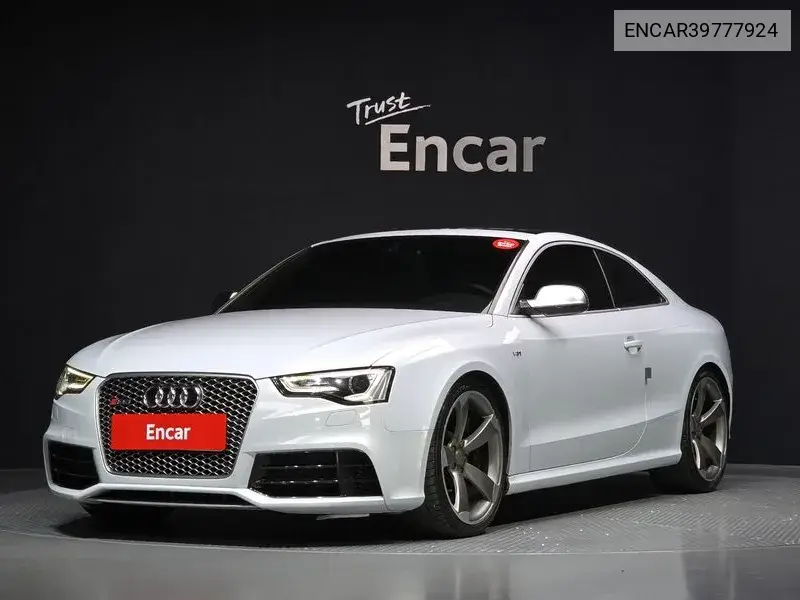 Audi RS5 2013 года выпуска