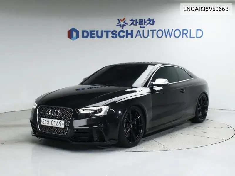 Audi RS5 2015 года выпуска
