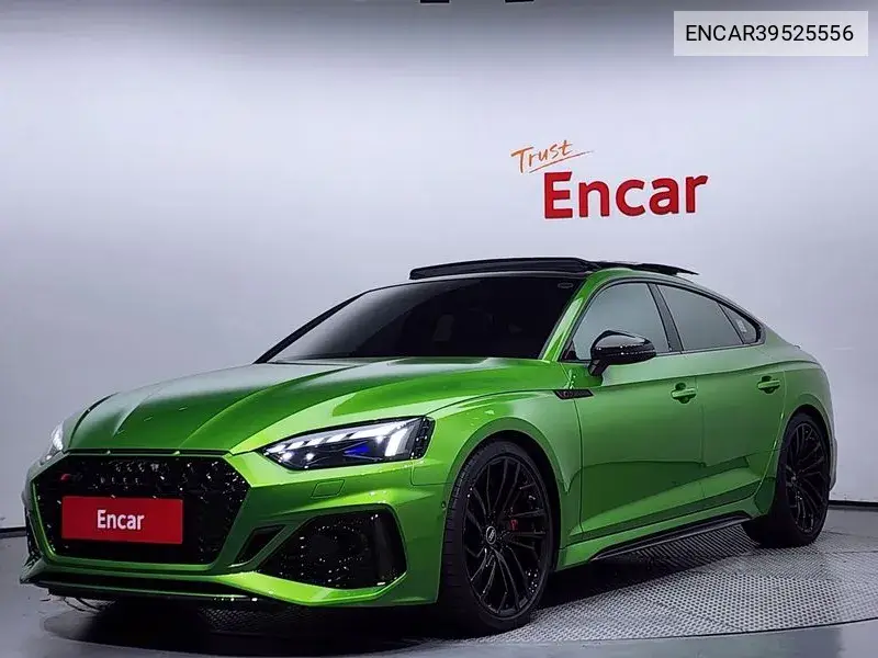 Audi RS5 2023 года выпуска