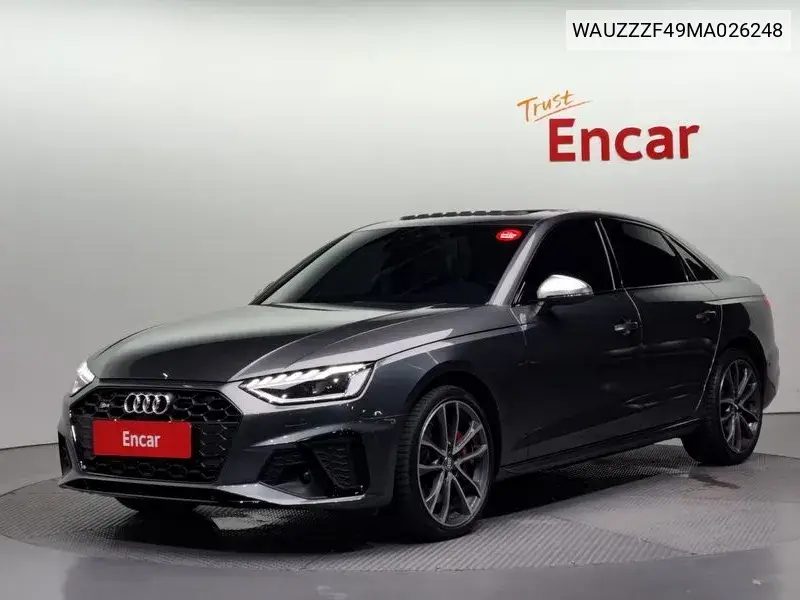 Audi S4 2021 года выпуска