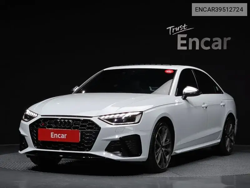 Audi S4 2022 года выпуска