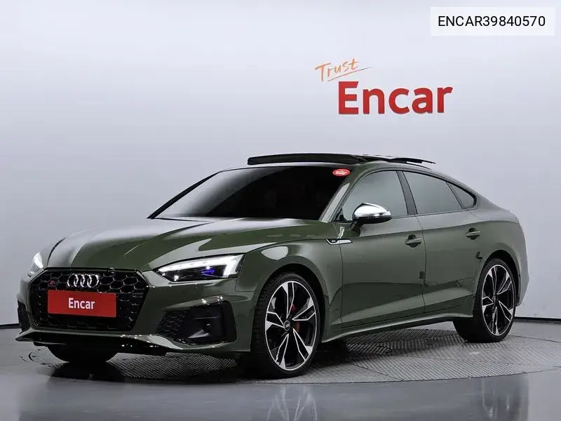 Audi S5 2021 года выпуска