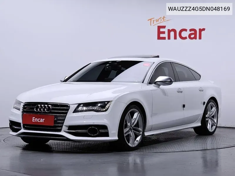 Audi S7 2013 года выпуска
