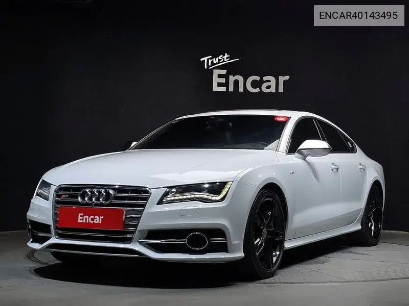 Audi S7 2013 года выпуска