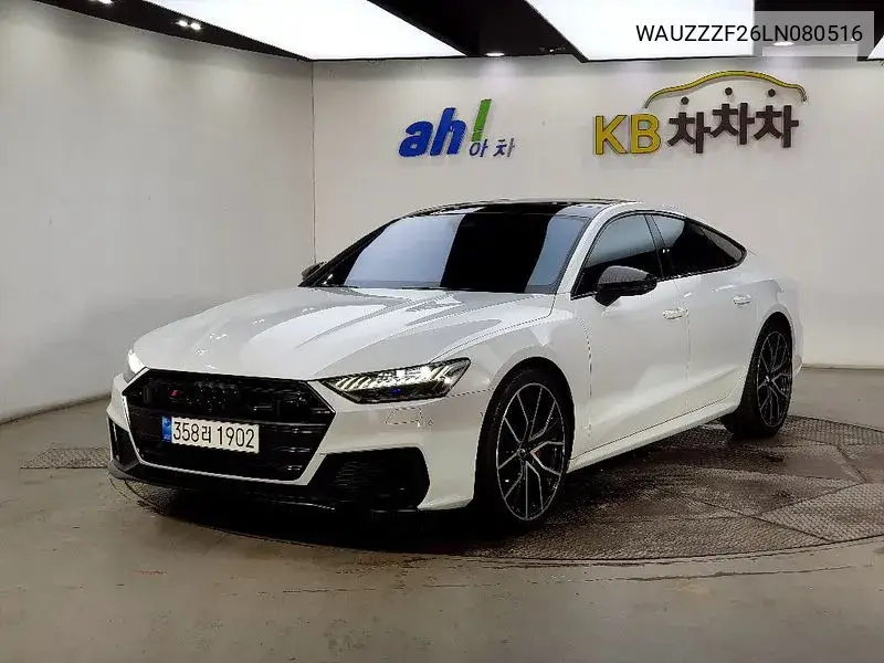 Audi S7 2020 года выпуска