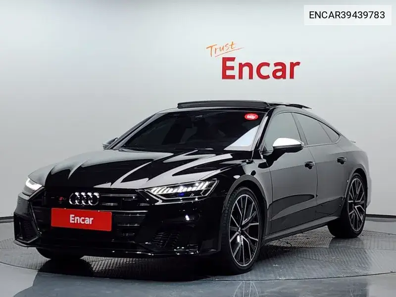 Audi S7 2021 года выпуска