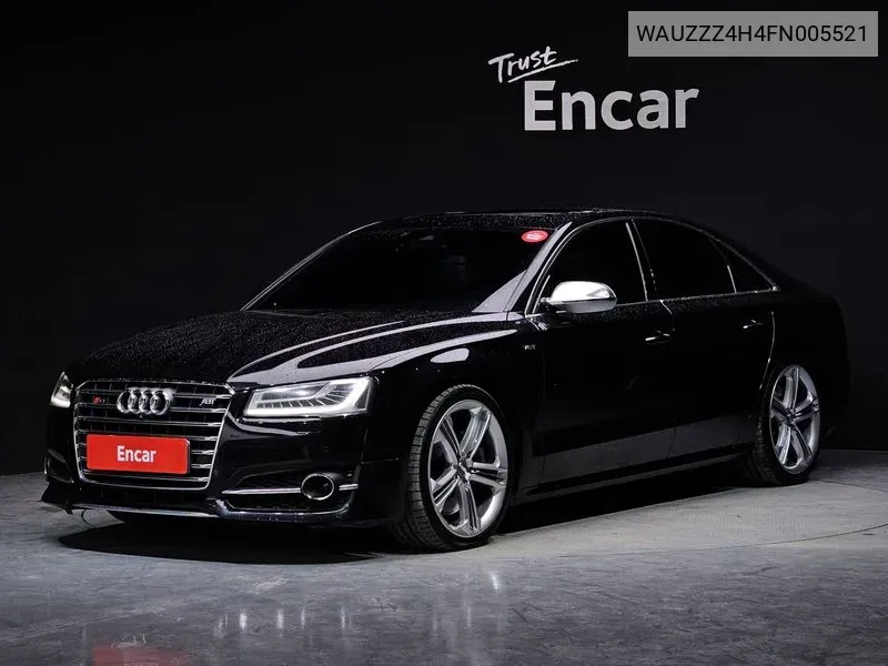 Audi S8 2014 года выпуска