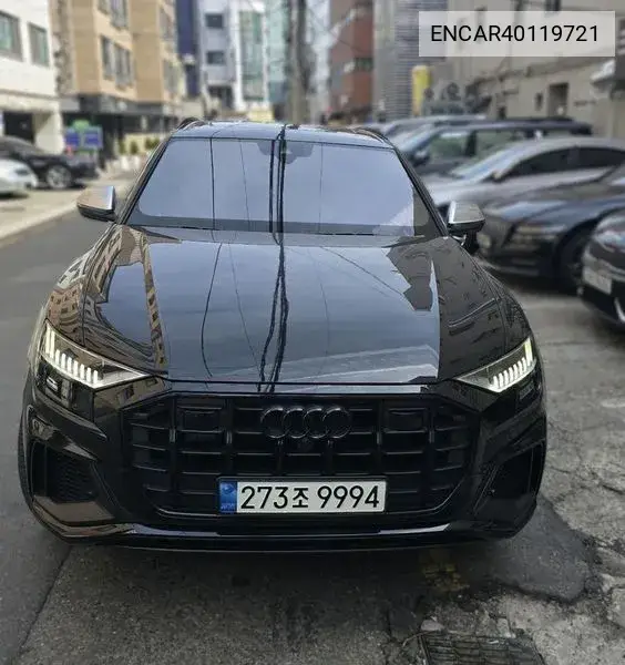 Audi SQ8 2020 года выпуска