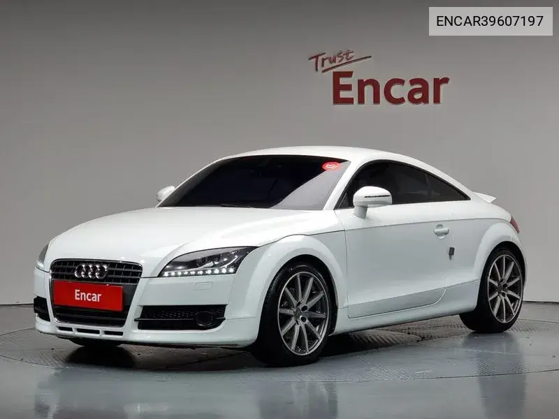 Audi TT 2009 года выпуска