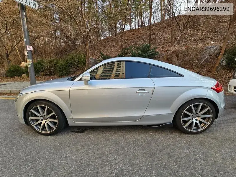Audi TT 2010 года выпуска