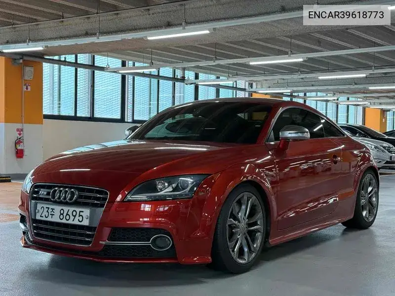 Audi TTS 2010 года выпуска