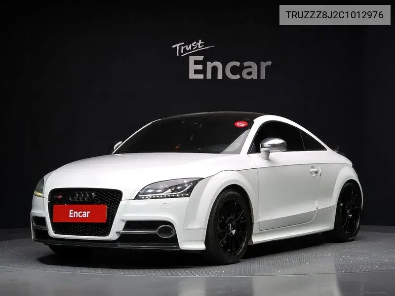 Audi TTS 2012 года выпуска