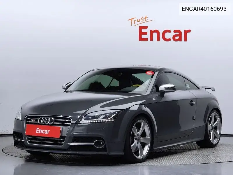 Audi TTS 2014 года выпуска