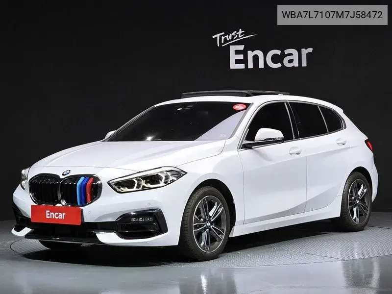 BMW 1er 2021 года выпуска