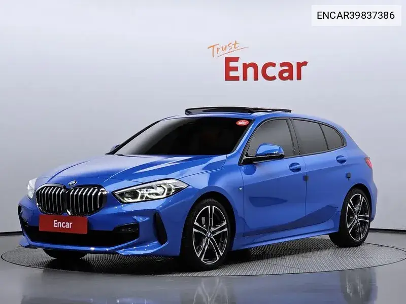 BMW 1er 2021 года выпуска