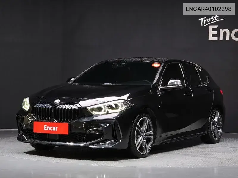 BMW 1er 2021 года выпуска