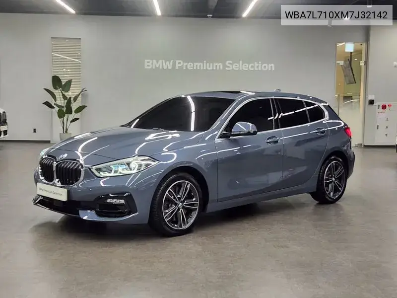 BMW 1er 2021 года выпуска