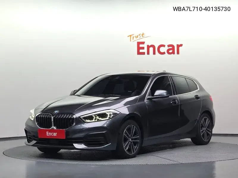 BMW 1er 2021 года выпуска