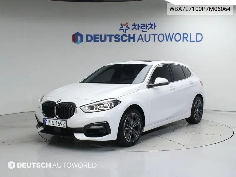 BMW 1er 2023 года выпуска