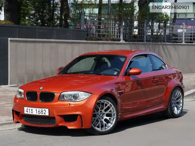 BMW 1M 2012 года выпуска