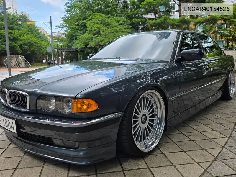 BMW 7er 2000 года выпуска